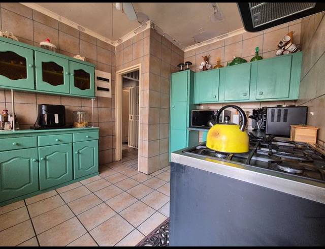 3 BEDROOM HOUSE FOR SALE IN BRACKENDOWNS